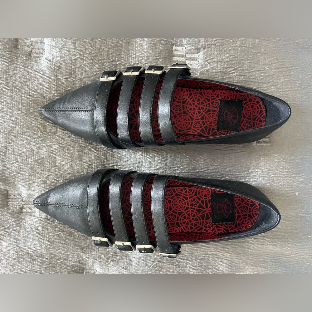 Strange Cvlt Coven flats